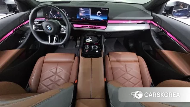 BMW 5 Series (G60) id 3002119 из Кореи 17