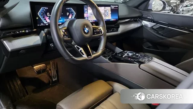 BMW 5 Series (G60) id 3629024 из Кореи 12