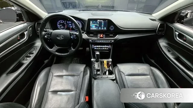 Hyundai Grandeur IG id 3129324 из Кореи 17