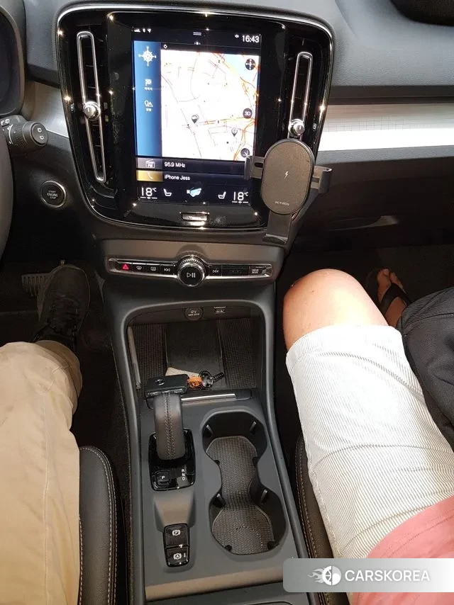 Volvo XC40 id 2994424 из Кореи 8