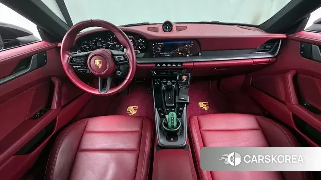 Porsche 911(992) id 3757917 из Кореи 17