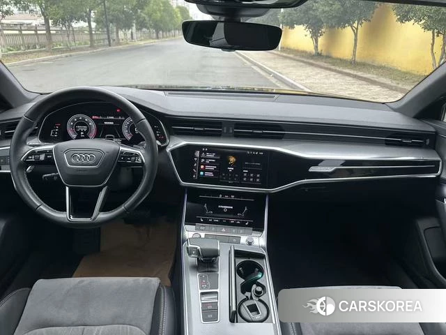 Audi A6L id 4240753 из Китая 7