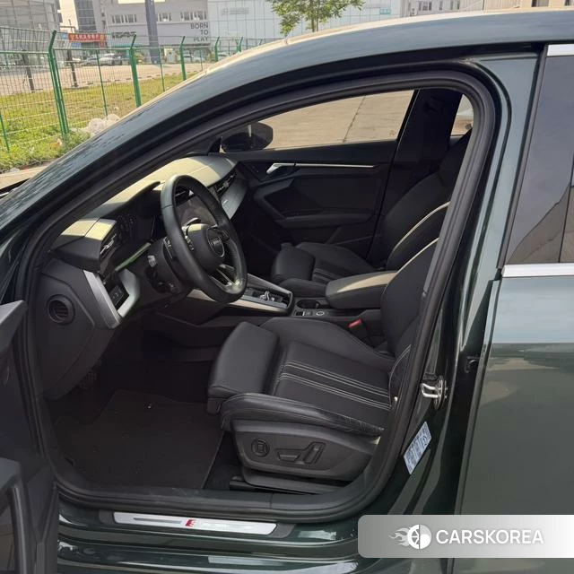 Audi A3 id 4399682 из Китая 11