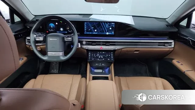 Hyundai Grandeur (GN7) id 3027018 из Кореи 17