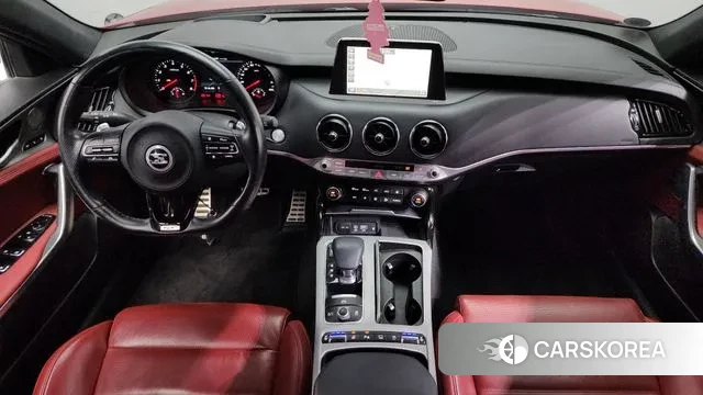 Kia Stinger id 3573559 из Кореи 17