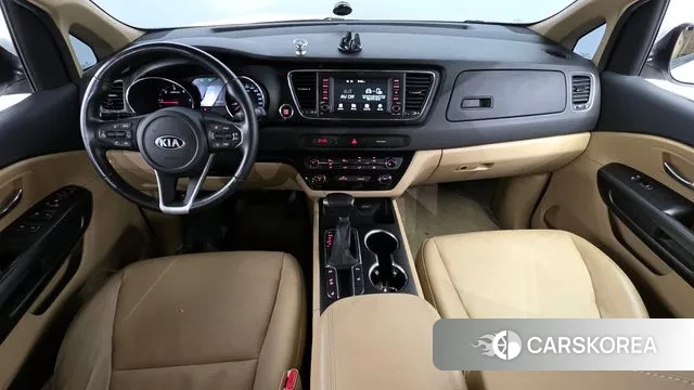 Kia The New Carnival id 3134477 из Кореи 17
