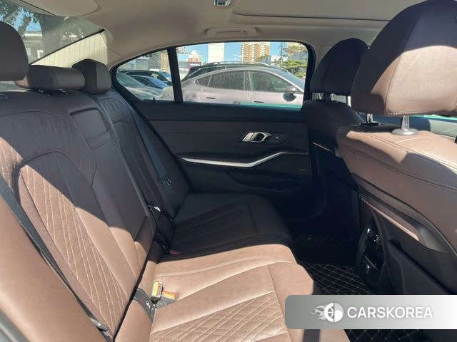 BMW 3 series id 4257676 из Китая 17