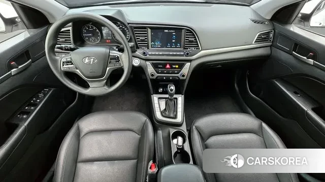 Hyundai Avante AD id 3766651 из Кореи 17