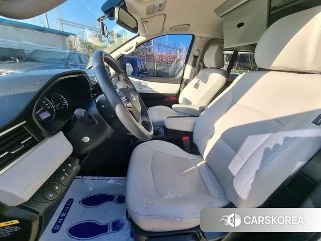 Hyundai The New Grand Starex id 3429268 из Кореи 15