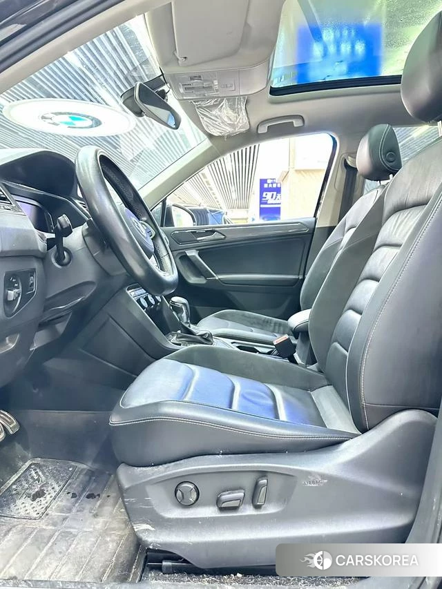 Volkswagen Tiguan L id 4299972 из Китая 7