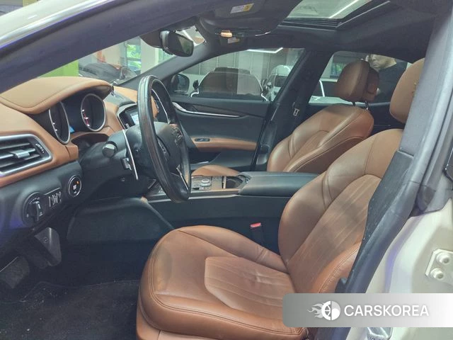Maserati Ghibli id 4760007 из Кореи 17