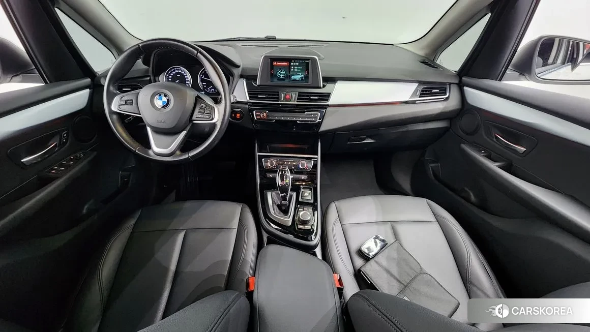 BMW 2 Series Active Tourer (F45) id 2138807 из Кореи 17