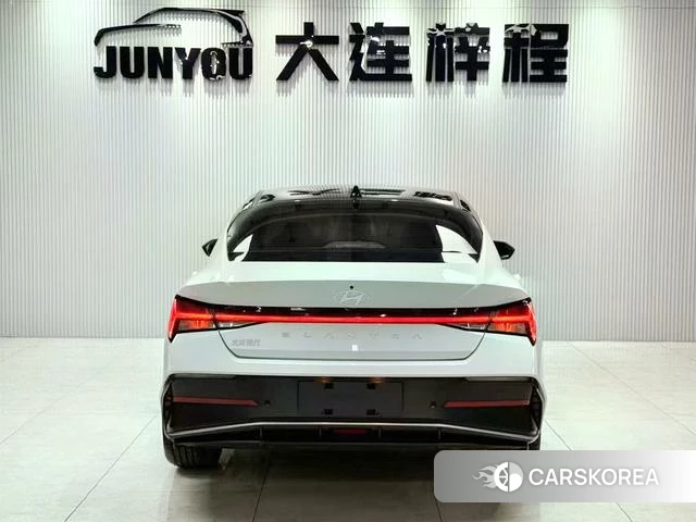 Hyundai Elantra id 4276220 из Китая 14