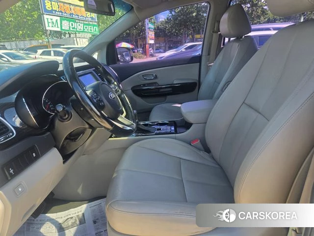 Kia The New Carnival id 4485845 из Кореи 17