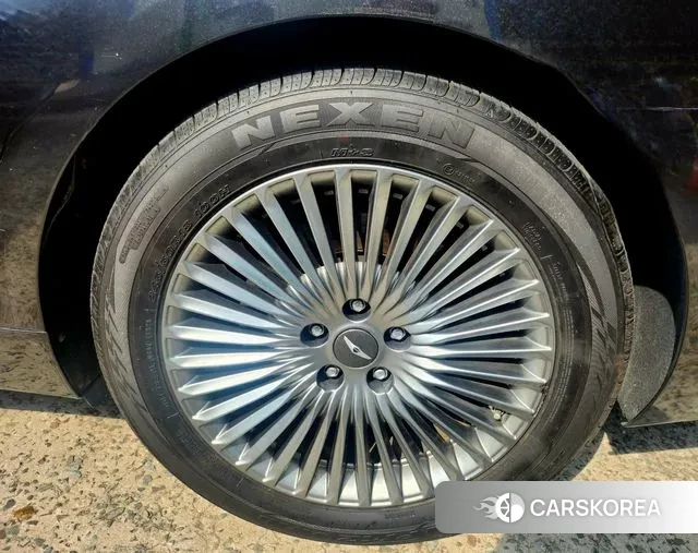 Genesis G90 id 3090610 из Кореи 16