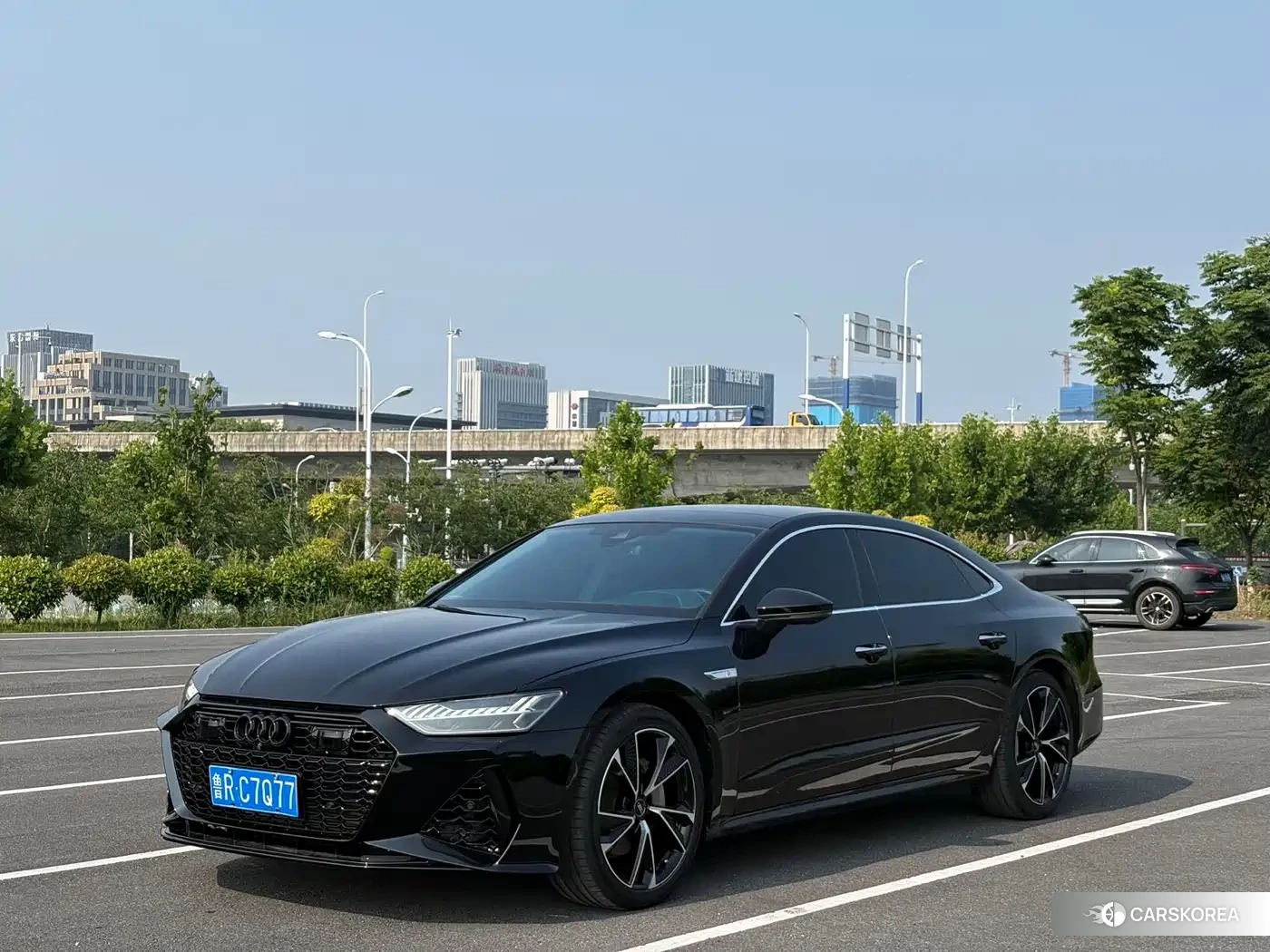 Audi A7L id 4628471 из Китая 14