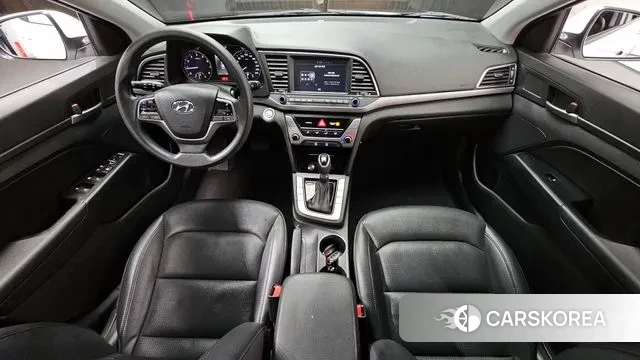 Hyundai Avante AD id 3568535 из Кореи 17