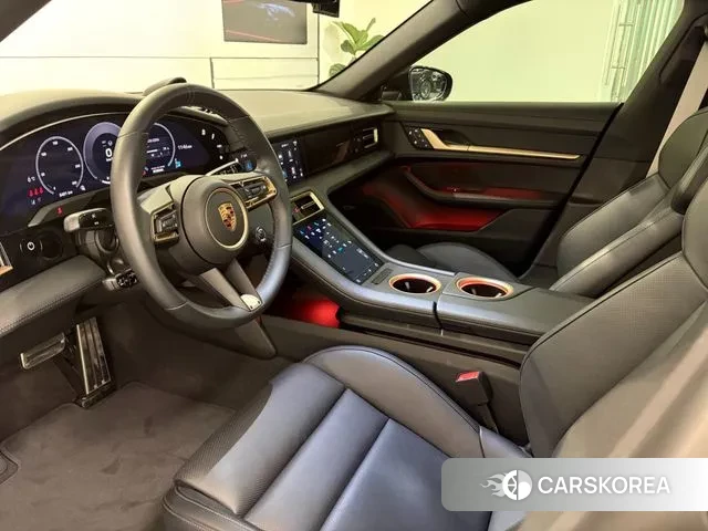 Porsche Taycan id 3750834 из Кореи 9