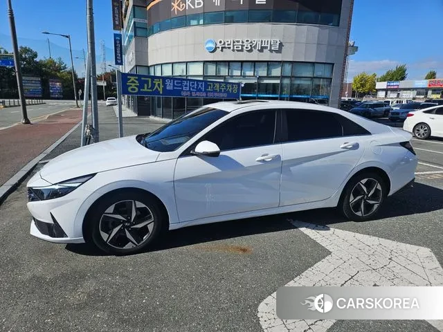 Hyundai Avante (CN7) id 3315843 из Кореи 17