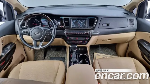 Kia The New Carnival id 2733354 из Кореи 17