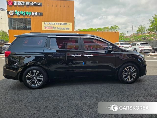 Kia The New Carnival id 4245964 из Кореи 17