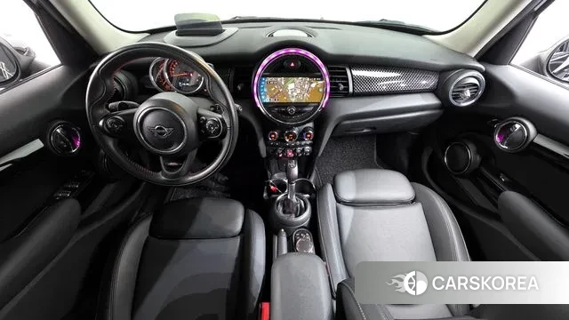 Mini Cooper S id 3422971 из Кореи 17