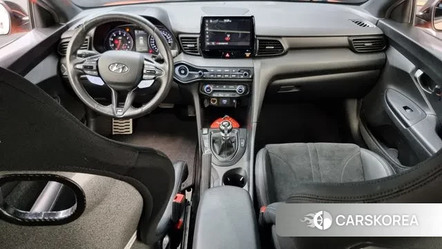 Hyundai Veloster (JS) id 2900783 из Кореи 17