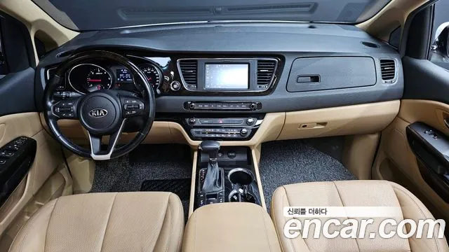 Kia The New Carnival id 2850585 из Кореи 17