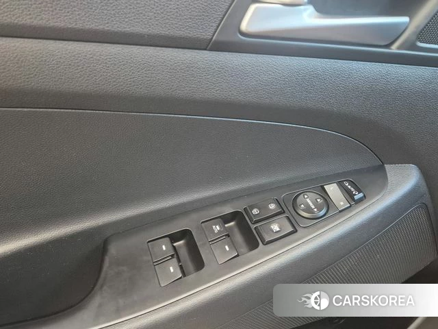 Hyundai All New Tucson id 4403577 из Кореи 17