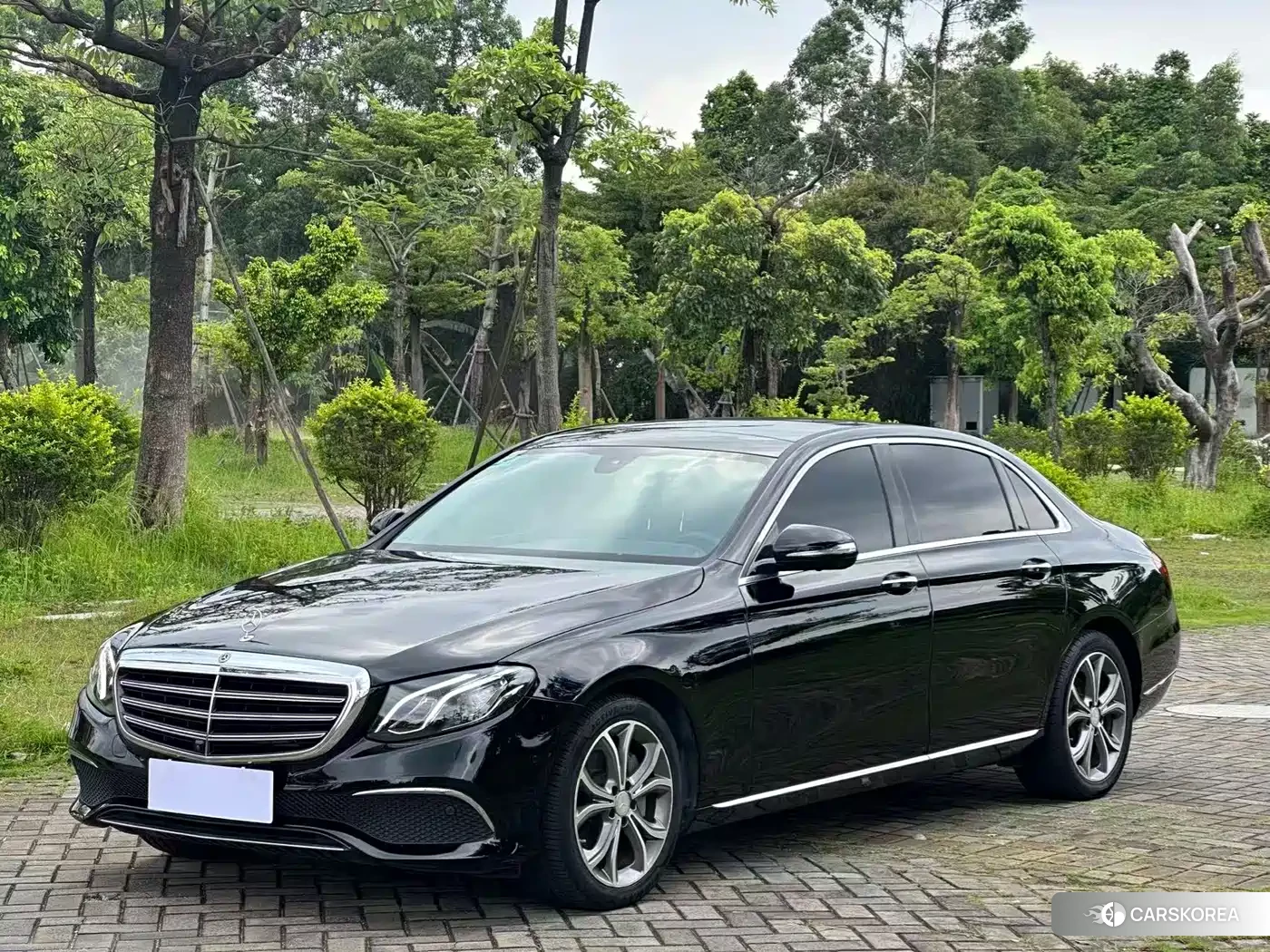 Mercedes-Benz E-Class id 4578301 из Китая 9