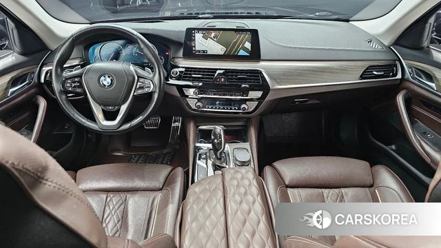 BMW 5 Series (G30) id 4672577 из Кореи 29
