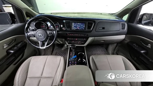 Kia The New Carnival id 3479958 из Кореи 17