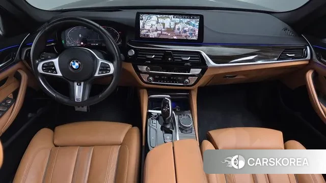 BMW 5 Series (G30) id 3225726 из Кореи 17