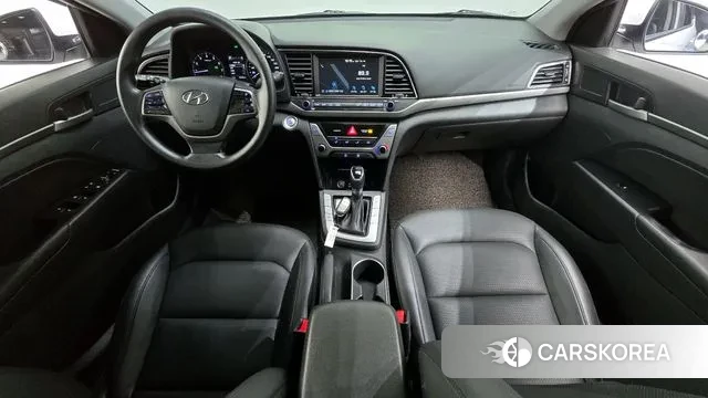 Hyundai Avante AD id 3469954 из Кореи 17