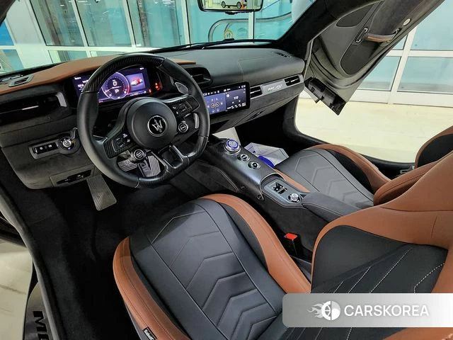 Maserati MC20 id 3865533 из Кореи 17