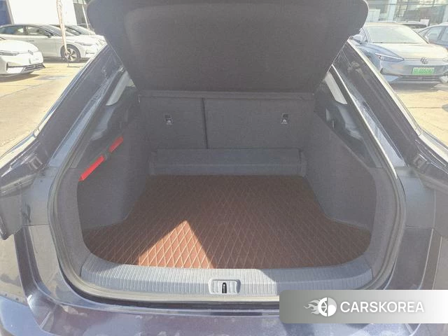 Volkswagen ID.7 VIZZION id 3856948 из Китая 21