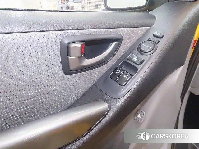 Hyundai The New Grand Starex id 3509874 из Кореи 16