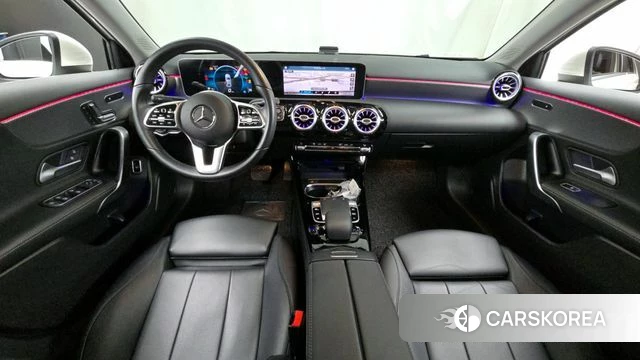 Mercedes-Benz A-Class W177 id 3820315 из Кореи 17