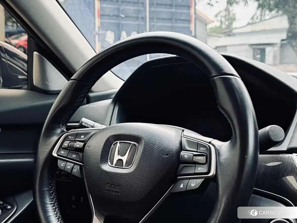 Honda Accord id 4548100 из Китая 31