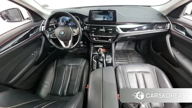 BMW 5 Series (G30) id 3499893 из Кореи 17