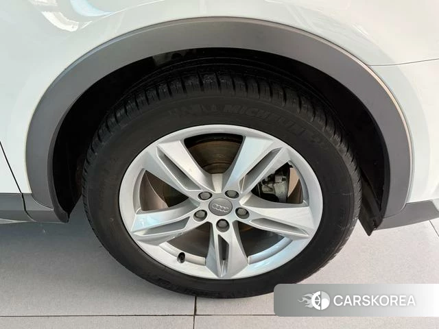 Audi Q3 id 4212262 из Китая 17