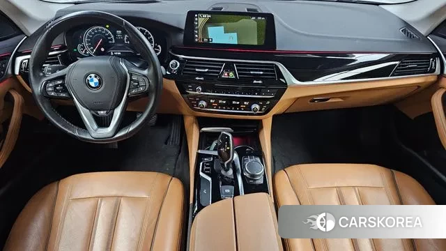 BMW 5 Series (G30) id 2986687 из Кореи 17