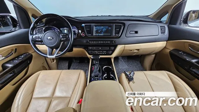 Kia The New Carnival id 2462880 из Кореи 17