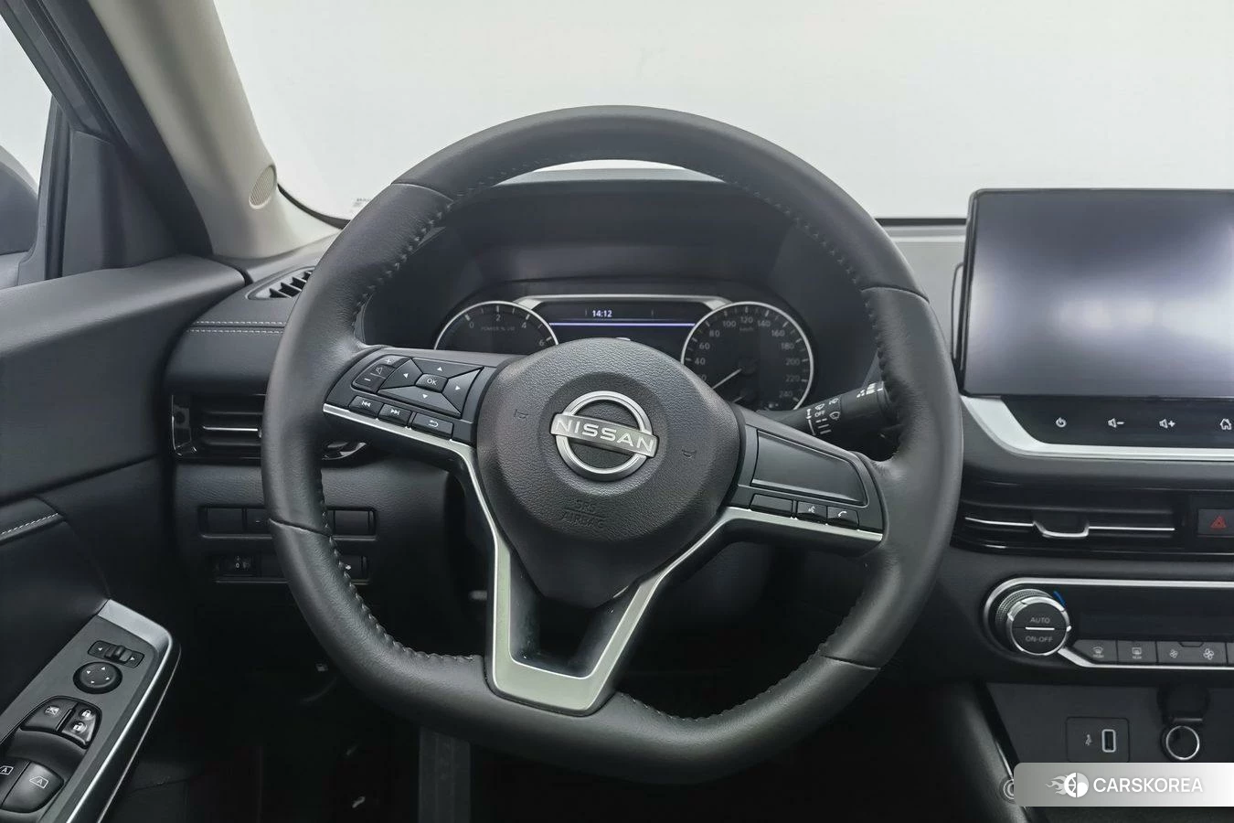 Nissan Sylphy id 4453739 из Китая 12