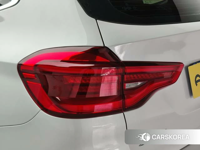 BMW X3 id 4260333 из Китая 17