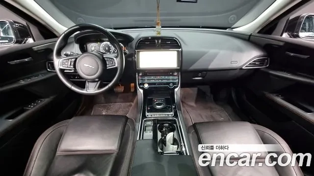 Jaguar XE id 2870597 из Кореи 17