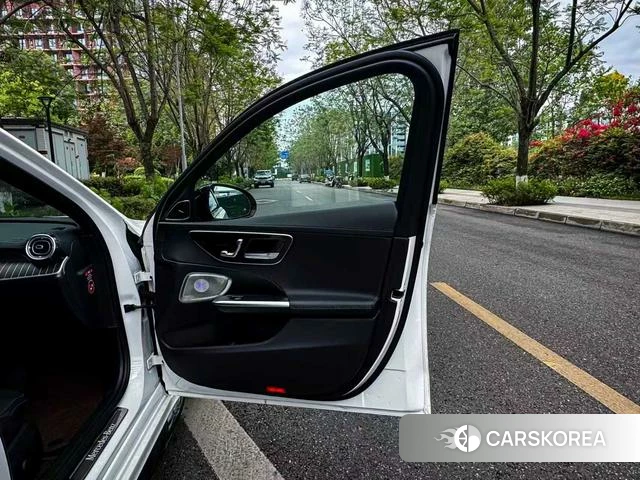 Mercedes-Benz Class C id 4273963 из Китая 20