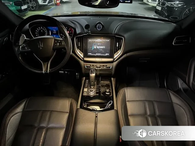Maserati Ghibli id 3312740 из Кореи 17