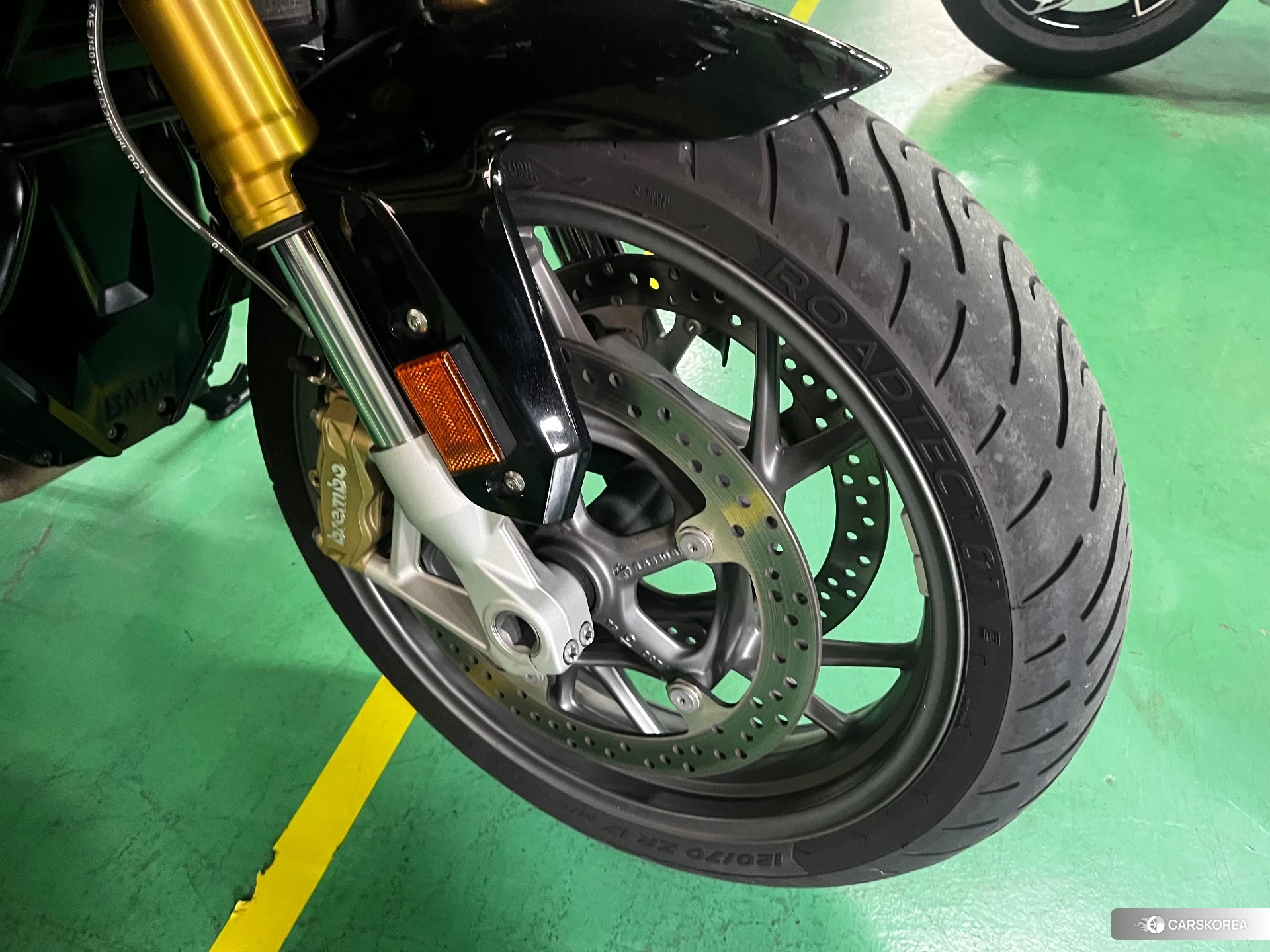 BMW R1250RS id 4352597 из Японии 7