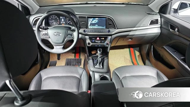 Hyundai Avante AD id 3829276 из Кореи 17